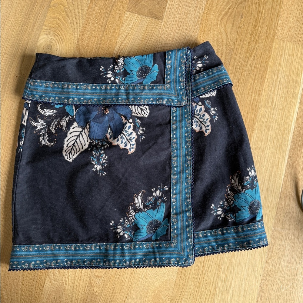 Farm Rio Blossom Tapestry Mini Skirt size 27